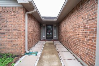 3026 S Peach Hollow Circle, Pearland, TX 77584