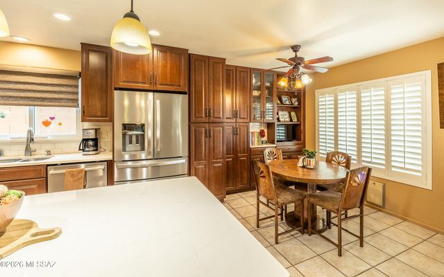 3284 N White Heather Place, Tucson, AZ 85750