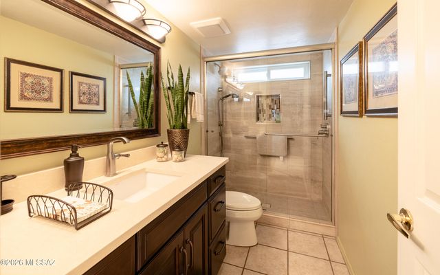 3284 N White Heather Place, Tucson, AZ 85750