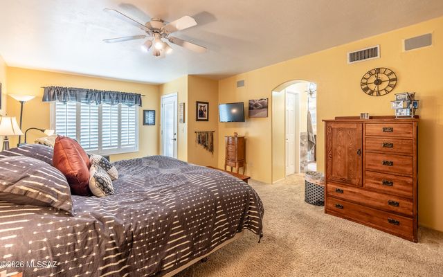 3284 N White Heather Place, Tucson, AZ 85750