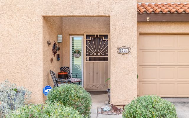 3284 N White Heather Place, Tucson, AZ 85750