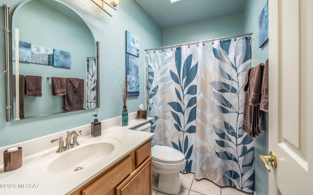 3284 N White Heather Place, Tucson, AZ 85750