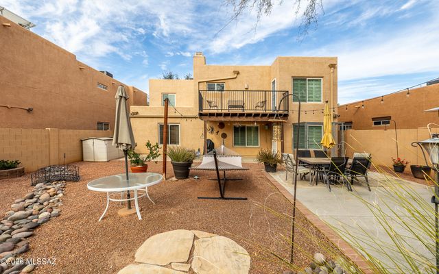 3284 N White Heather Place, Tucson, AZ 85750