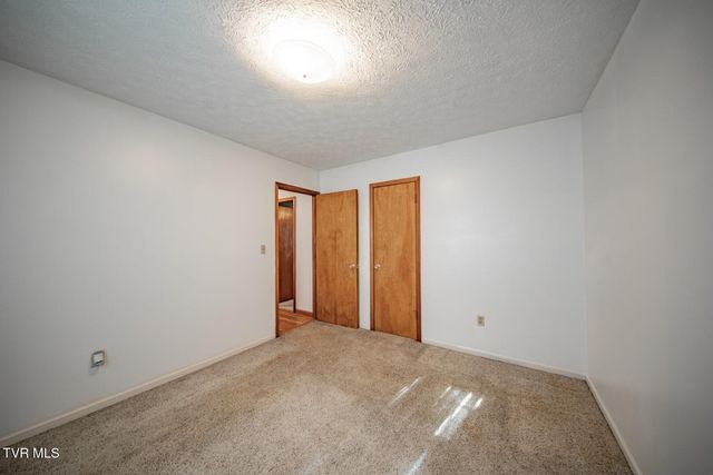 339 Bramble Ln, Dandridge, TN 37725