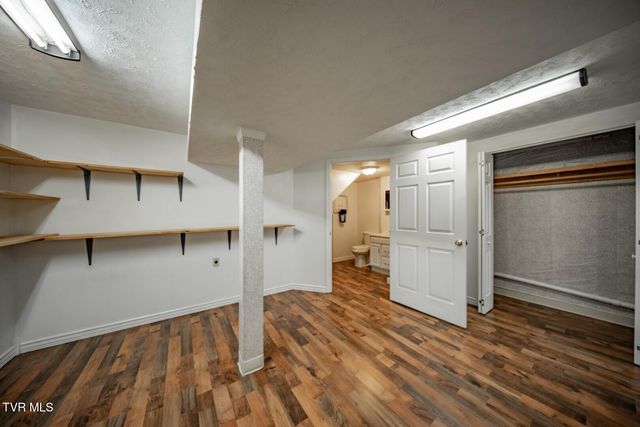 339 Bramble Ln, Dandridge, TN 37725