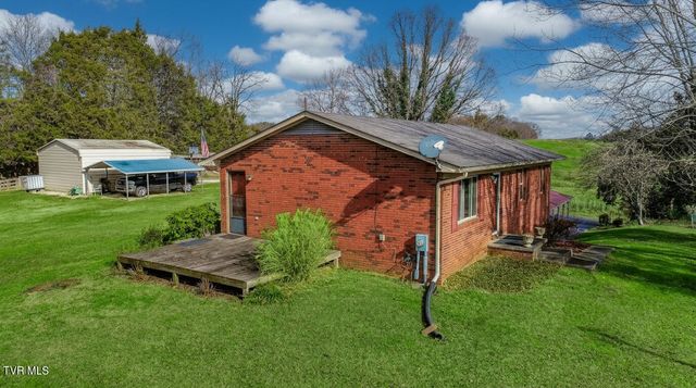 339 Bramble Ln, Dandridge, TN 37725