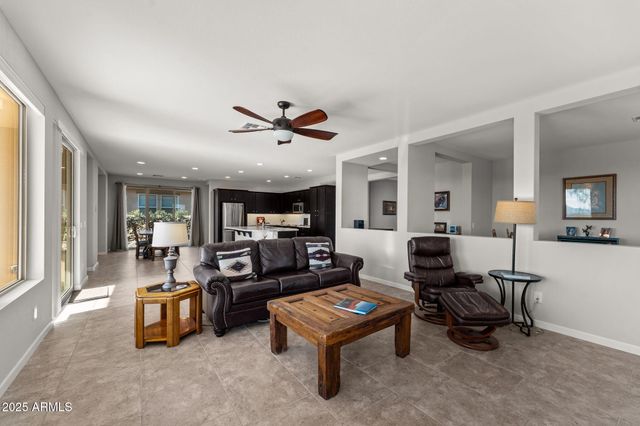 3345 TEN BEARS Circle, Wickenburg, AZ 85390