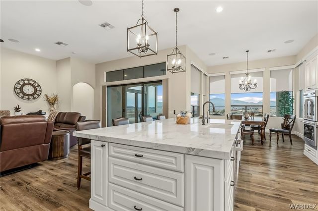 2815 Sidewheel Drive, Bullhead City, AZ 86429