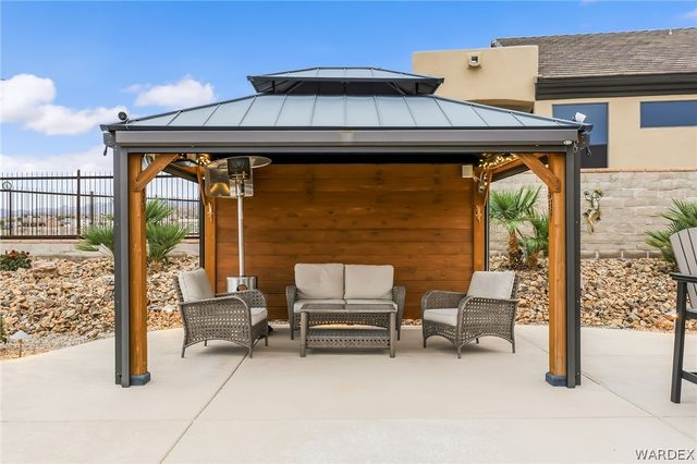 2815 Sidewheel Drive, Bullhead City, AZ 86429