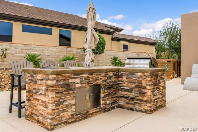 2815 Sidewheel Drive, Bullhead City, AZ 86429