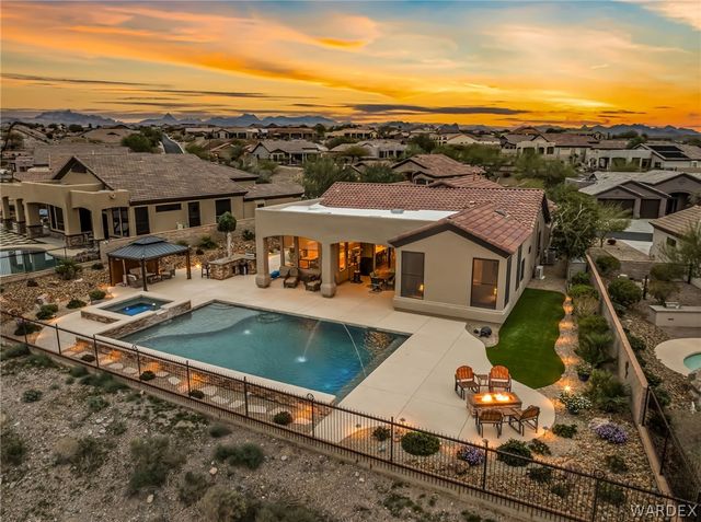 2815 Sidewheel Drive, Bullhead City, AZ 86429