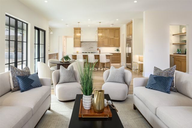 6414 Blanch Circle, Dallas, TX 75214