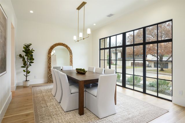 6414 Blanch Circle, Dallas, TX 75214