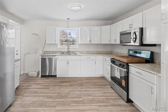 2431 Pine Street, Granite City, IL 62040