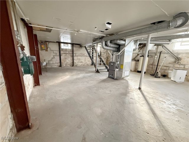 16190 River Street NE, Alliance, OH 44601