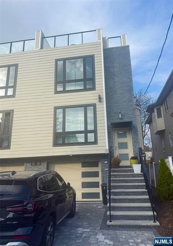 281 Grant Avenue, Cliffside Park, NJ 07010