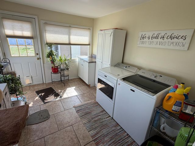 826 W Idlewild Drive, Evansville, IN 47710