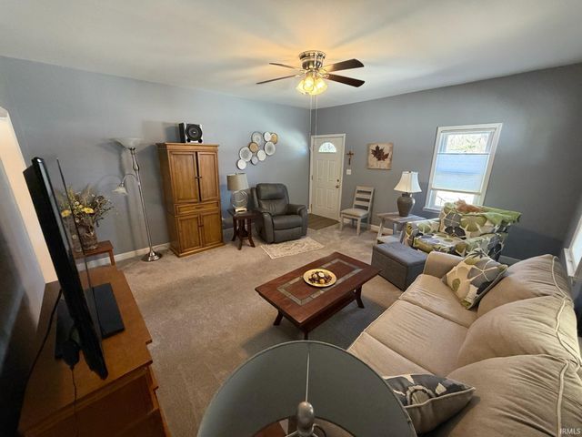 826 W Idlewild Drive, Evansville, IN 47710