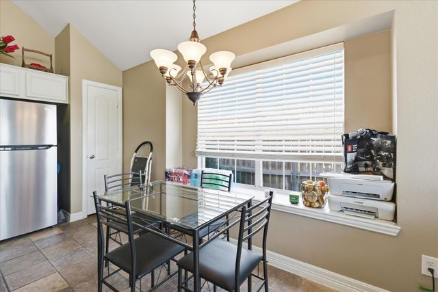 4432 Spanish Oak Circle, Corinth, TX 76208