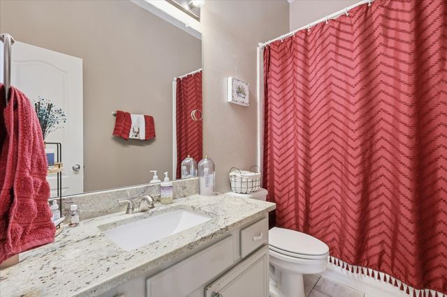 4432 Spanish Oak Circle, Corinth, TX 76208