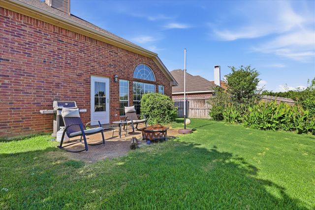 4432 Spanish Oak Circle, Corinth, TX 76208