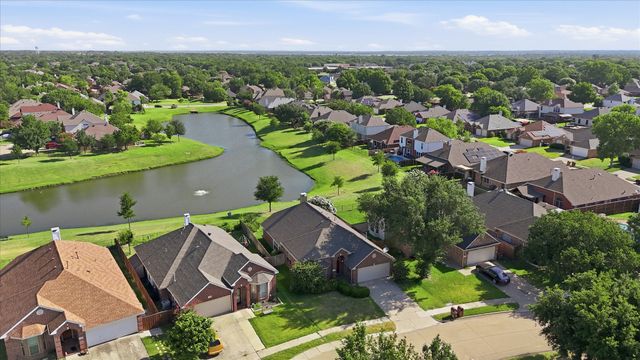4432 Spanish Oak Circle, Corinth, TX 76208