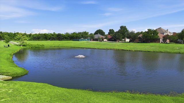 4432 Spanish Oak Circle, Corinth, TX 76208