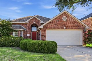 4432 Spanish Oak Circle, Corinth, TX 76208