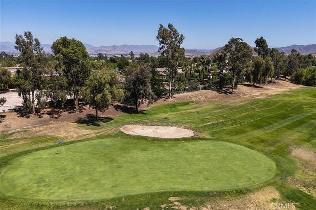 8010 Bay Hill, Hemet, CA 92545