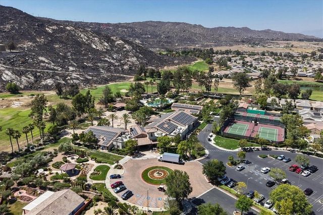 8010 Bay Hill, Hemet, CA 92545