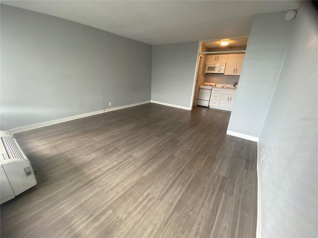 515 BON AIR STREET 245, Lakeland, FL 33805