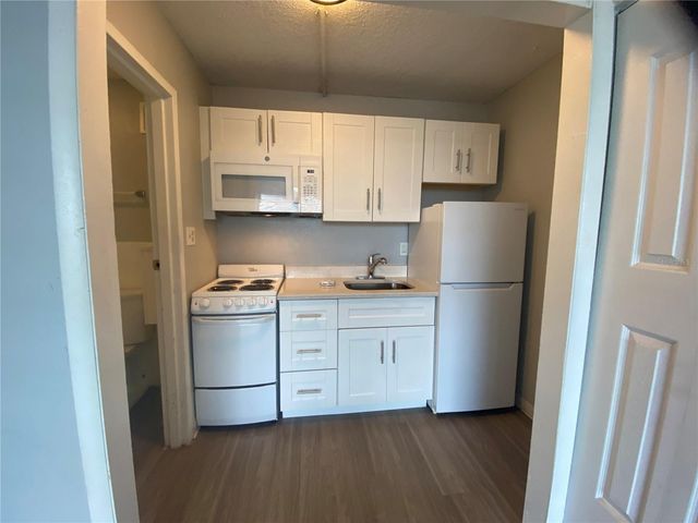 515 BON AIR STREET 245, Lakeland, FL 33805