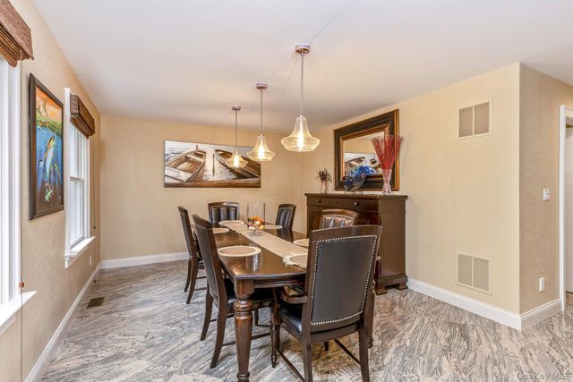 42 Old Neck Court, Manorville, NY 11949