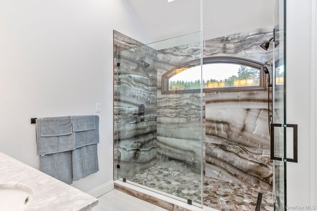 42 Old Neck Court, Manorville, NY 11949