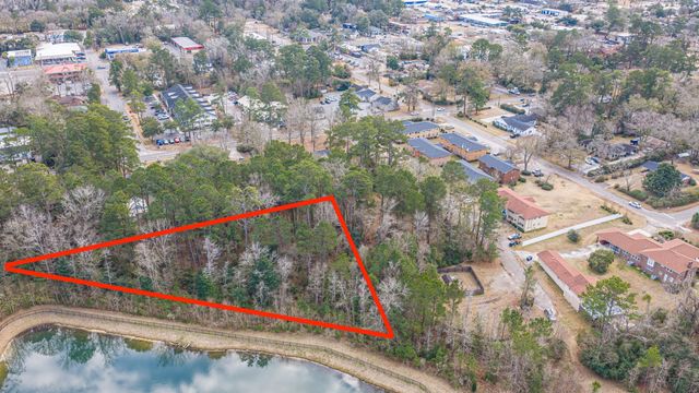 818 N Cedar Street, Summerville, SC 29483