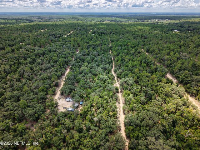 342 MISSISSIPPI Avenue, Hawthorne, FL 32640