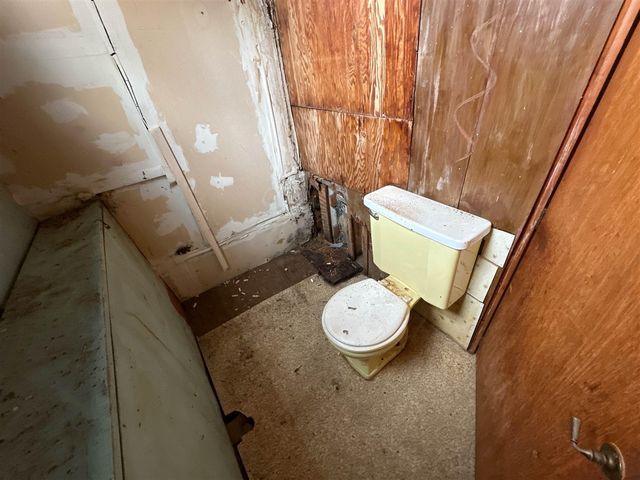 490 4th Street, Benton Harbor, MI 49022