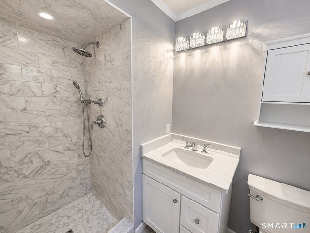 6 Nottingham Drive, Stamford, CT 06907