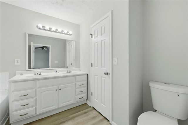 10879 Morning Dove Drive, Hampton, GA 30228