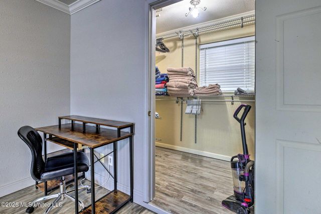 12424 Crestwood Drive, Gulfport, MS 39503