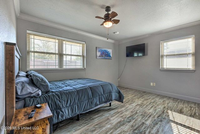 12424 Crestwood Drive, Gulfport, MS 39503