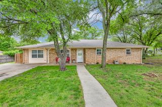 2705 S Lipsey Street, Decatur, TX 76234