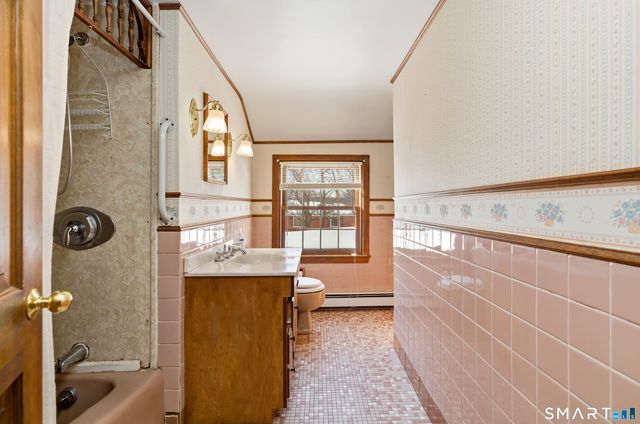 98 Wheeler Lane, Torrington, CT 06790