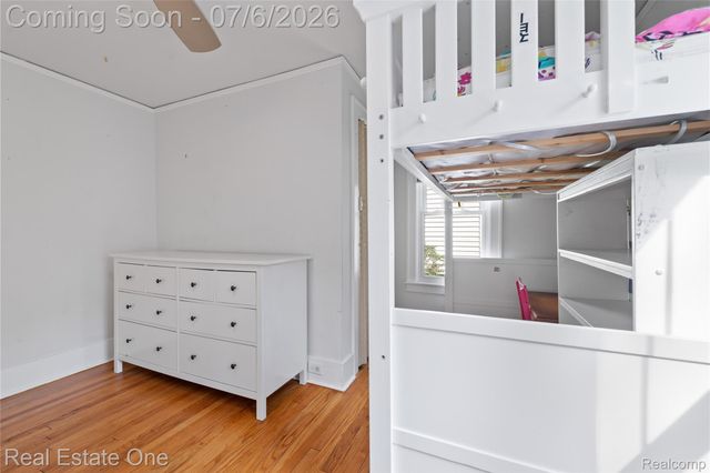 21546 Gregory Street, Dearborn, MI 48124