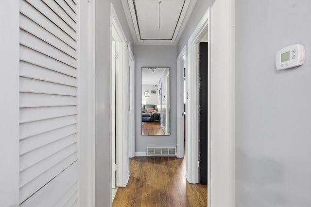 1708 Knoxville Court, Lexington, KY 40505