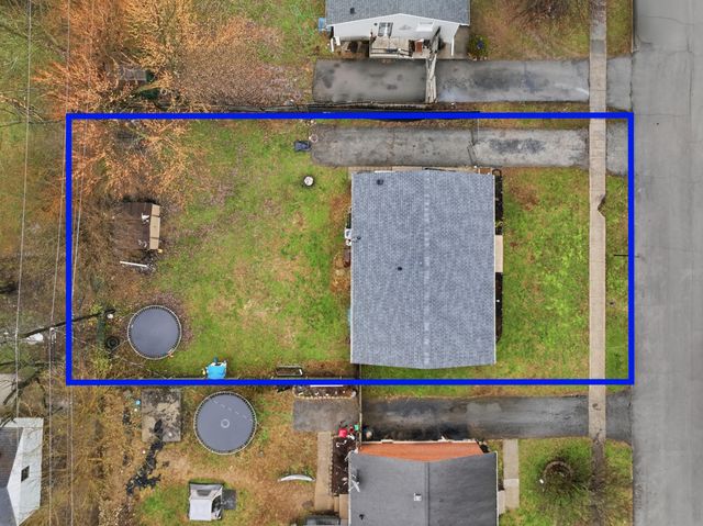 1708 Knoxville Court, Lexington, KY 40505