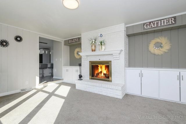 2811 Comanche COURT S, Waukesha, WI 53188