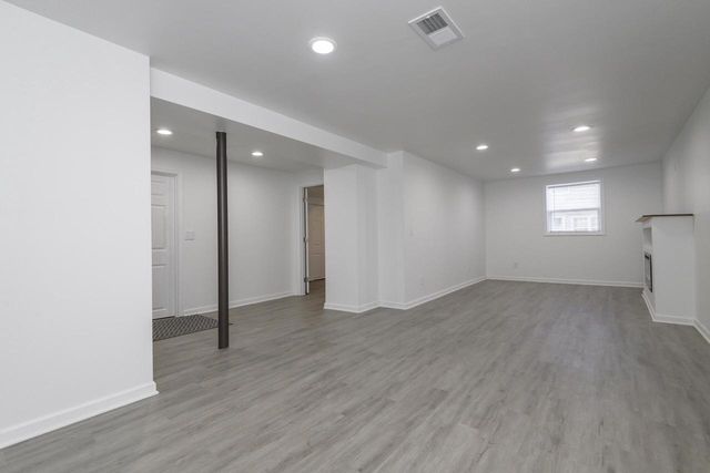 2811 Comanche COURT S, Waukesha, WI 53188