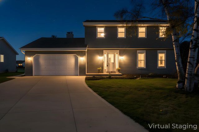 2811 Comanche COURT S, Waukesha, WI 53188