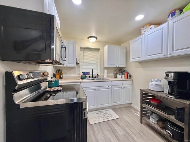 4100 Claremont Avenue, Evansville, IN 47712
